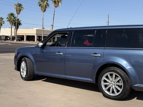 Used 2018 Ford Flex Limited FWD image 12