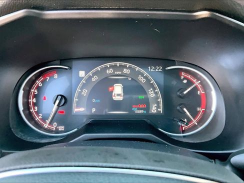 Used 2024 Toyota RAV4 XLE w/ Convenience Package image 26