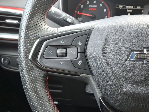 Certified 2023 Chevrolet TrailBlazer RS w/ Convenience Package image 17