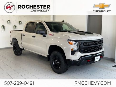 New 2026 Chevrolet Silverado 1500 Custom Trail Boss AWD/4WD image 1