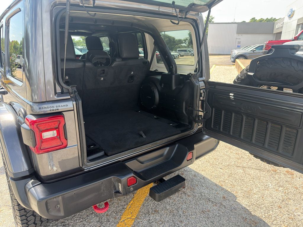 Used 2021 Jeep Wrangler Unlimited Rubicon AWD/4WD image 18