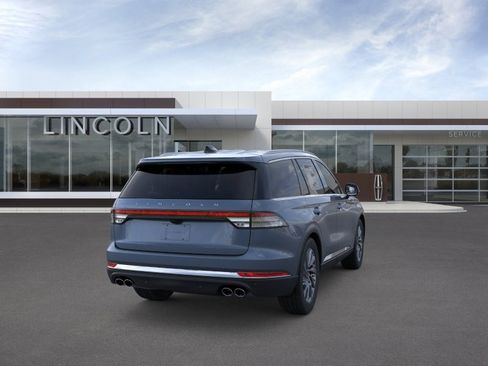 New 2026 Lincoln Aviator AWD image 8