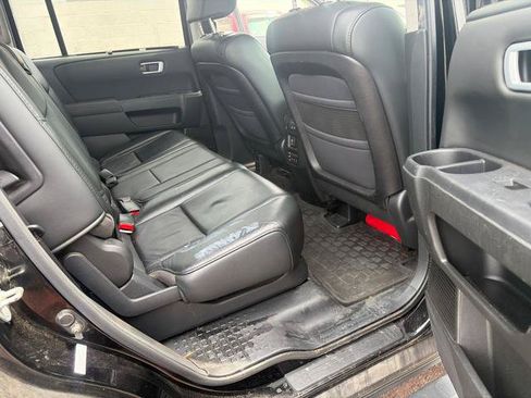 Used 2011 Honda Pilot Touring image 11