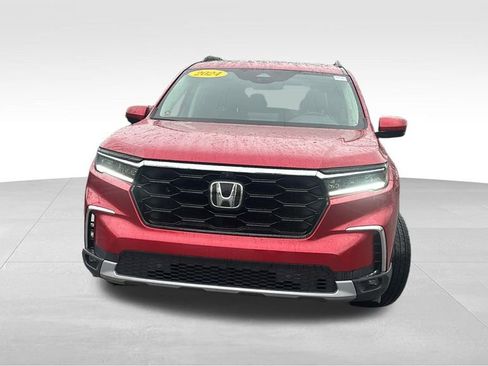 Used 2024 Honda Pilot Elite image 2