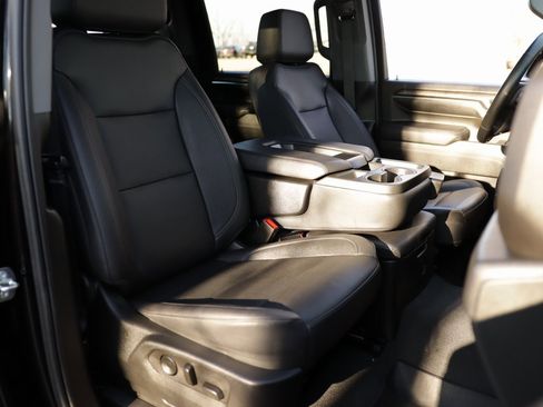 Used 2024 Chevrolet Silverado 2500 LTZ image 30