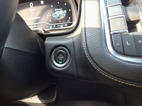 Certified 2022 GMC Yukon SLT w/ SLT Premium Package image 24