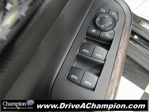 Used 2021 GMC Acadia Denali w/ Denali Ultimate Package image 30