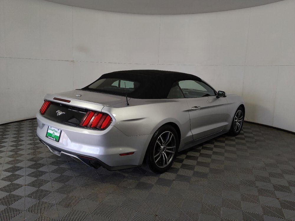 Used 2015 Ford Mustang Premium RWD image 10