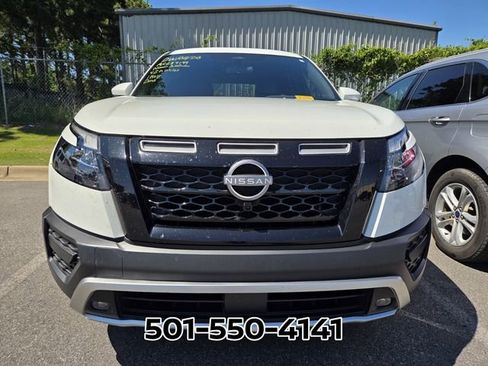 Used 2024 Nissan Pathfinder Rock Creek AWD/4WD image 2