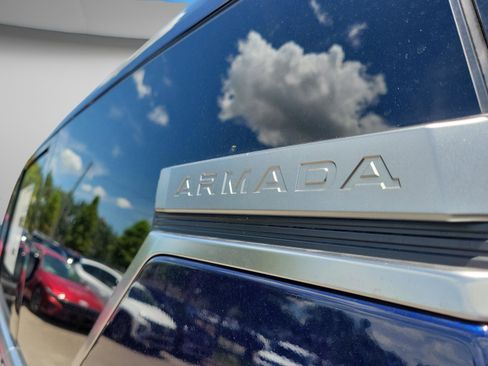 New 2025 Nissan Armada SL image 7