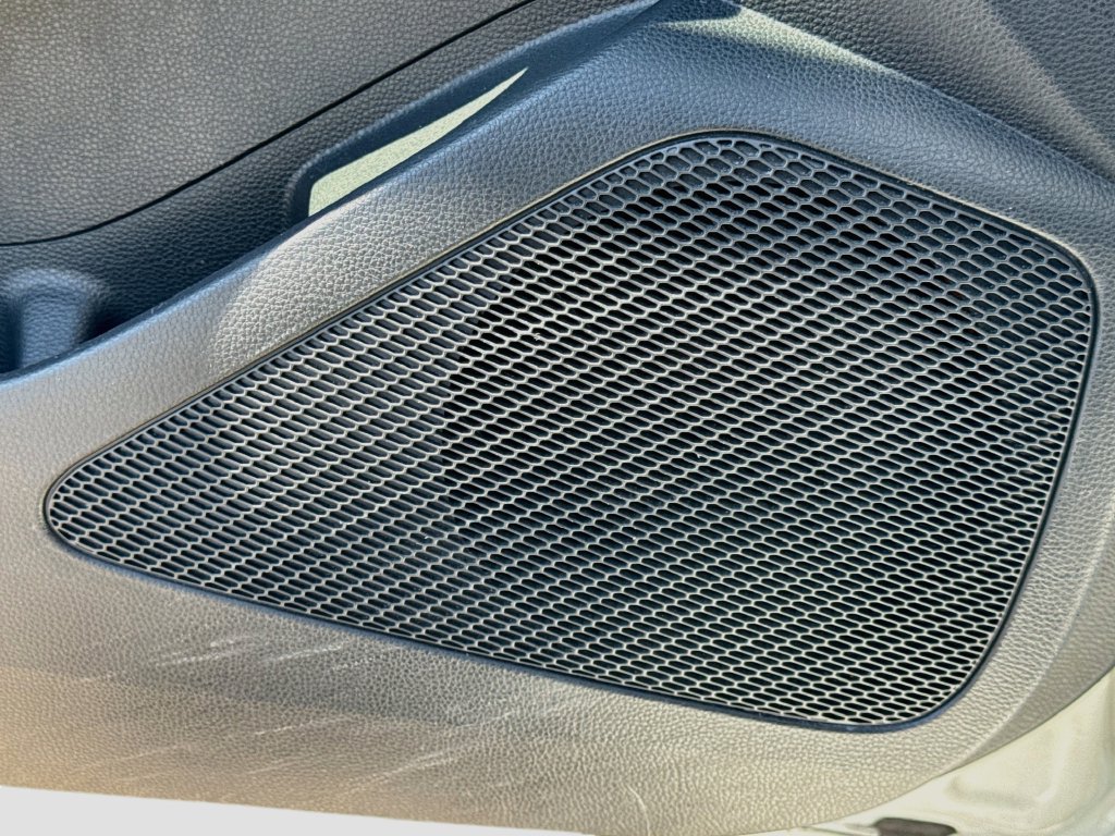 Used 2019 Toyota Corolla XSE FWD image 23