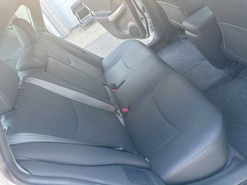 Used 2010 Toyota Prius One image 38