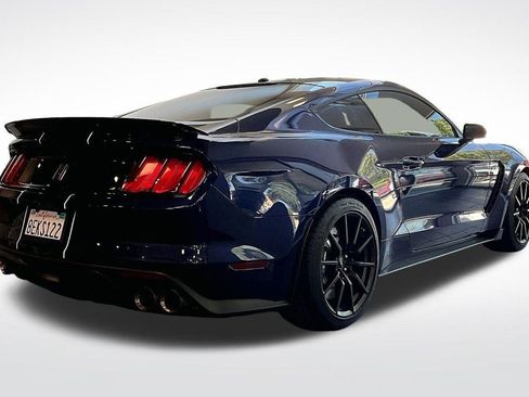 Used 2018 Ford Mustang Shelby GT350 w/ Convenience Package RWD image 10