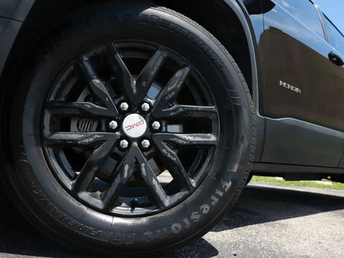 Used 2019 GMC Acadia SLT FWD image 50