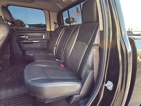 Used 2019 RAM 1500 Laramie w/ Convenience Group image 16