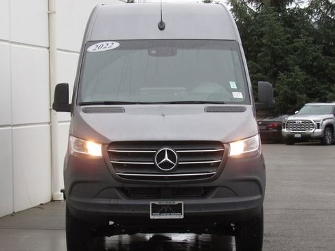 Used 2022 Mercedes-Benz Sprinter 144 Cargo image 3