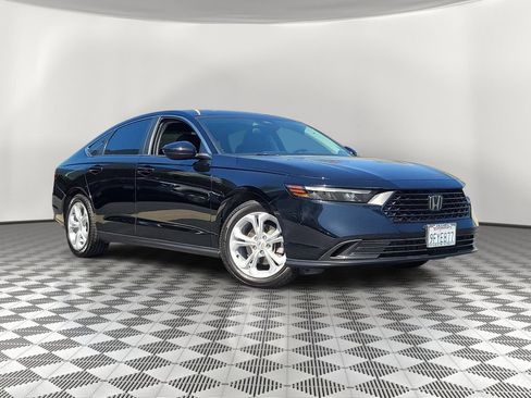Used 2023 Honda Accord LX image 2