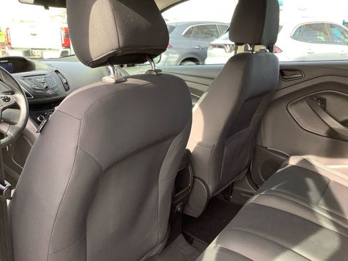 Used 2015 Ford Escape S image 19