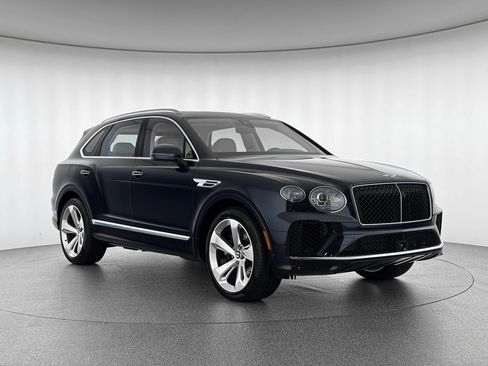 New 2025 Bentley Bentayga image 1