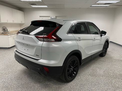 Used 2024 Mitsubishi Eclipse Cross LE image 5