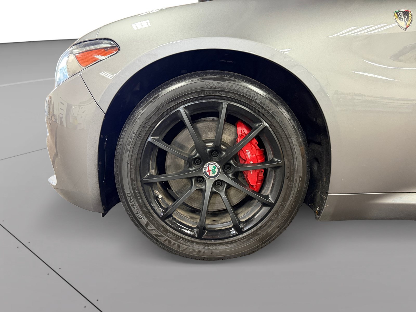Used 2018 Alfa Romeo Giulia AWD image 14