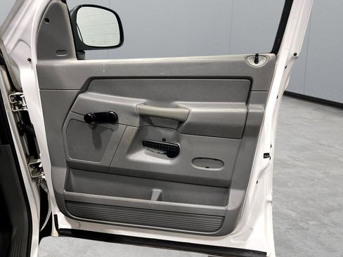 Used 2007 Dodge Ram 1500 Truck ST w/ Trailer Tow Group image 19