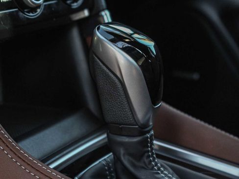 Used 2023 Subaru Forester Touring image 22