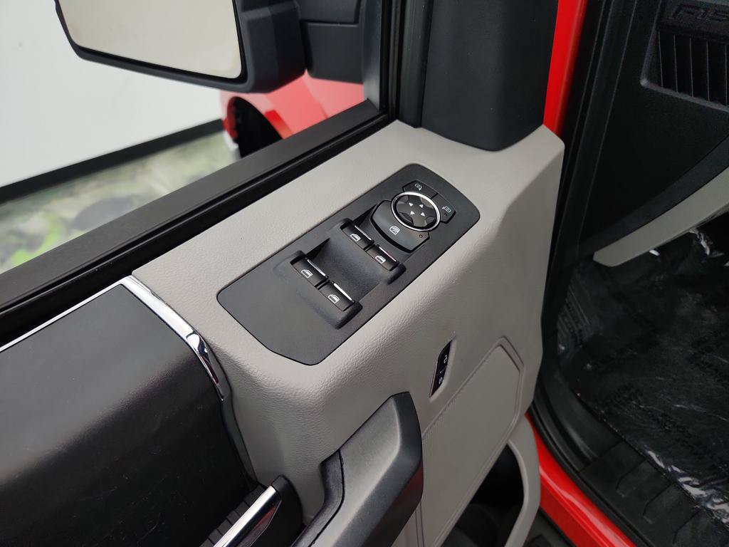 Used 2016 Ford F150 XLT RWD image 19