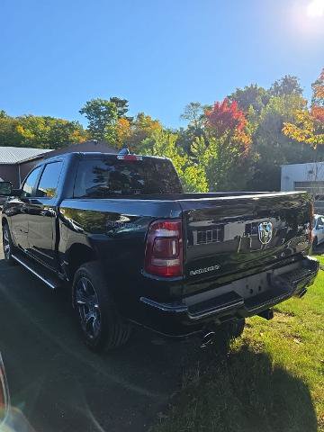 Used 2023 RAM 1500 Laramie AWD/4WD image 2