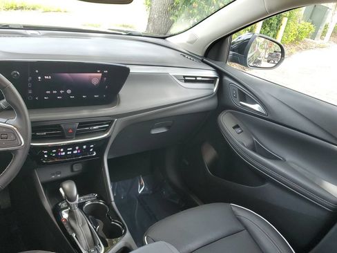 Certified 2024 Buick Encore GX Avenir w/ Avenir Convenience Package FWD image 20