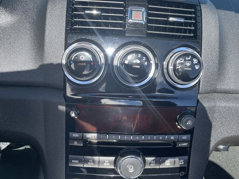 Used 2007 Saturn Sky RWD image 17