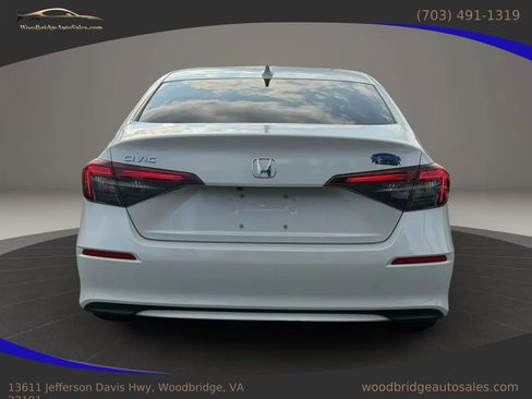 Used 2025 Honda Civic LX image 5