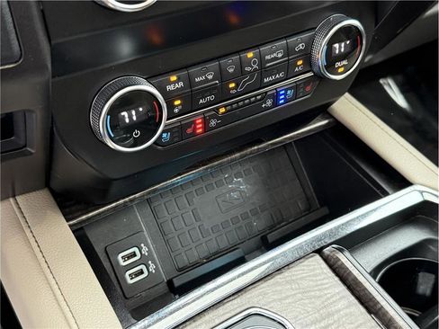 Used 2019 Ford Expedition Max Limited w/ Equipment Group 301A image 16