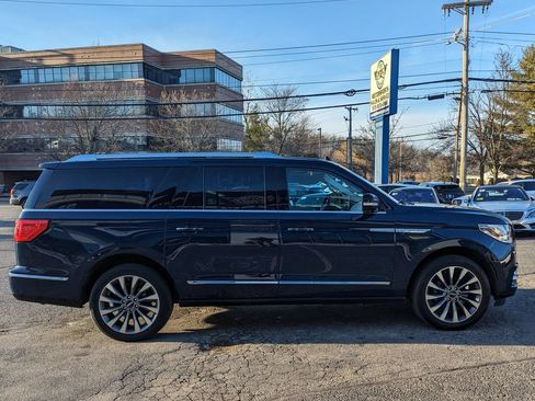 Used 2020 Lincoln Navigator L Reserve w/ Equipment Group 201A Reserve AWD/4WD image 6