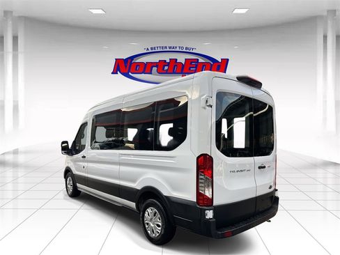 Used 2022 Ford Transit 350 XLT image 5