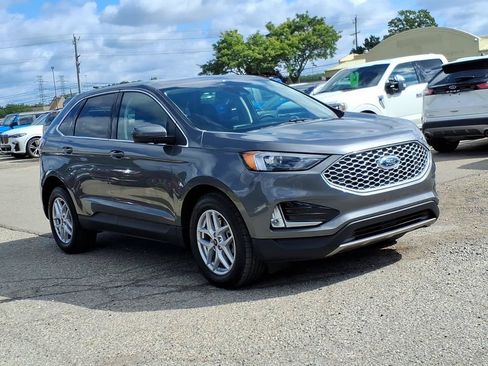 Used 2023 Ford Edge SEL w/ Convenience Package AWD/4WD image 7