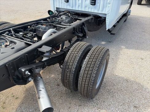 New 2026 GMC Sierra 3500 Pro w/ Convenience Package image 6