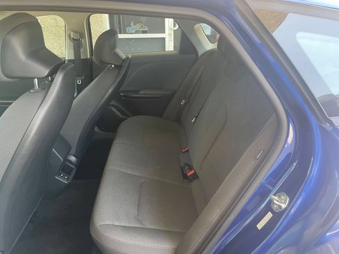 Used 2025 Kia K4 FWD image 37