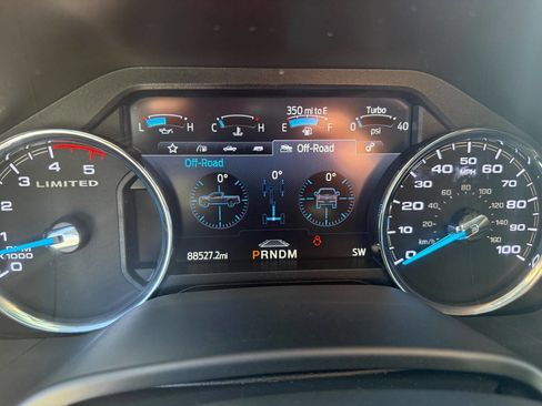 Used 2022 Ford F350 Limited image 29