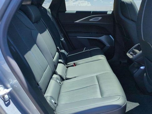 Certified 2024 Cadillac Lyriq Sport AWD/4WD image 16
