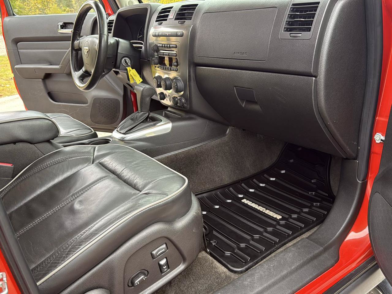 Used 2009 HUMMER H3 Alpha AWD/4WD image 28