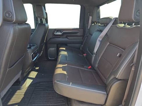 Used 2024 GMC Sierra 3500 Denali AWD/4WD image 16
