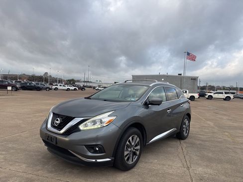 Used 2016 Nissan Murano SL w/ Cargo Package image 8