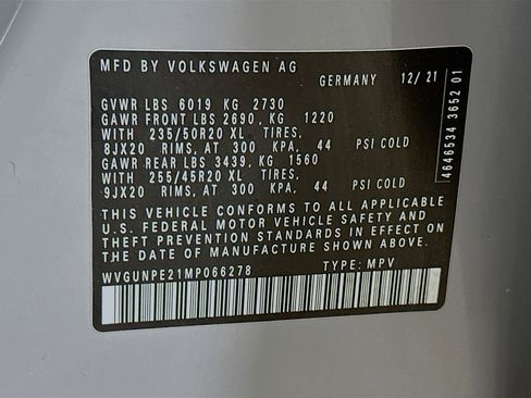 Used 2021 Volkswagen ID.4 Pro S w/ Gradient Package image 30