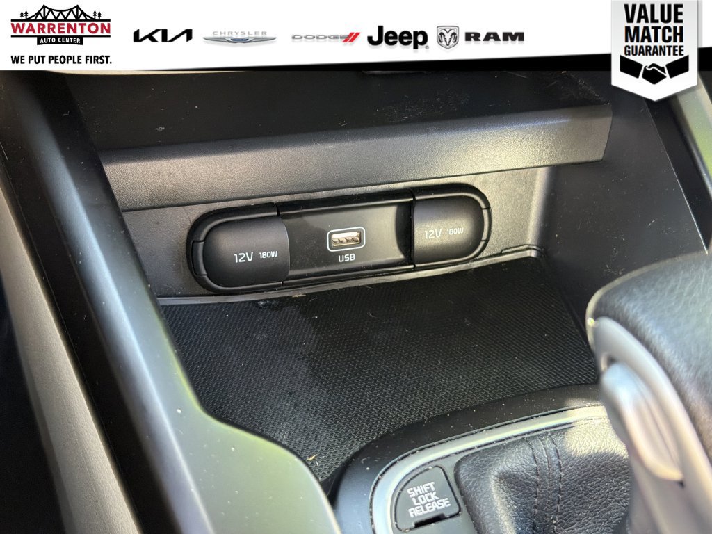 Used 2022 Kia Soul LX FWD image 24