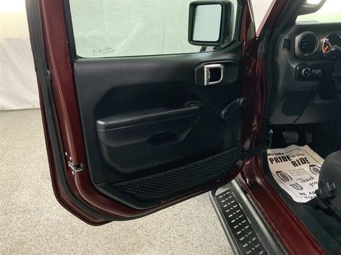 Used 2021 Jeep Wrangler Unlimited Sport image 15