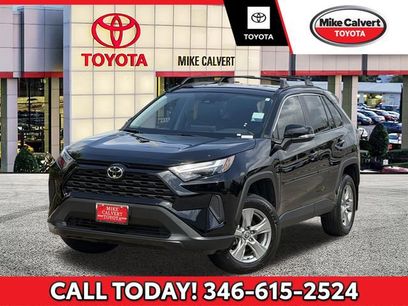 Used 2025 Toyota RAV4 XLE