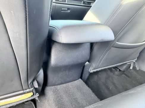 Used 2023 MAZDA MAZDA3 s image 27