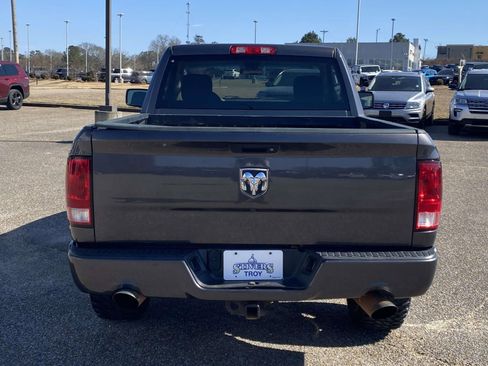 Used 2017 RAM 1500 Express image 6