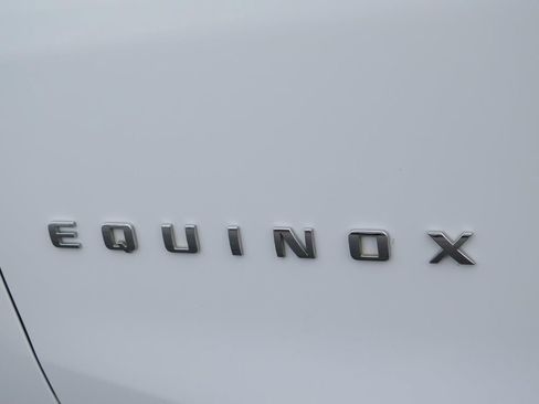 Used 2022 Chevrolet Equinox LT AWD/4WD image 8